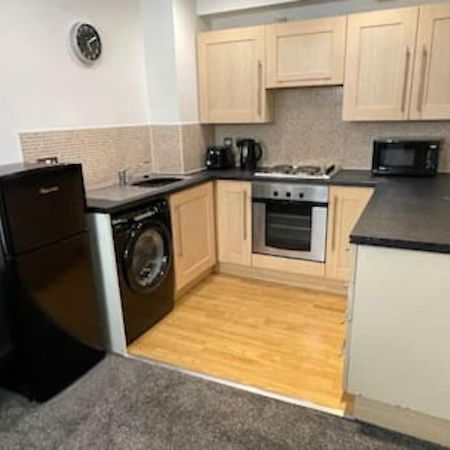 Moda Wigan 2 - Stylish 2 Bed In Central Wigan Esterno foto